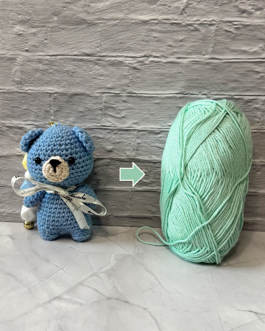 Beanie de Beer – Gehaakte Beren Sleutelhanger | Handgemaakte Amigurumi Knuffel