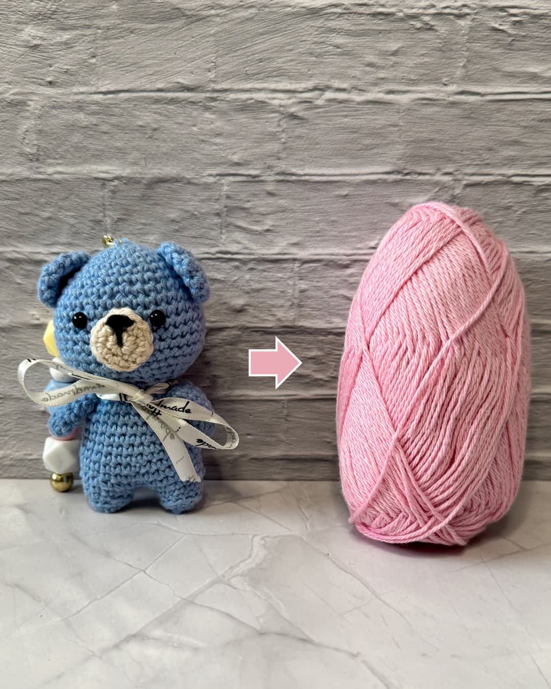 Beanie de Beer – Gehaakte Beren Sleutelhanger | Handgemaakte Amigurumi Knuffel