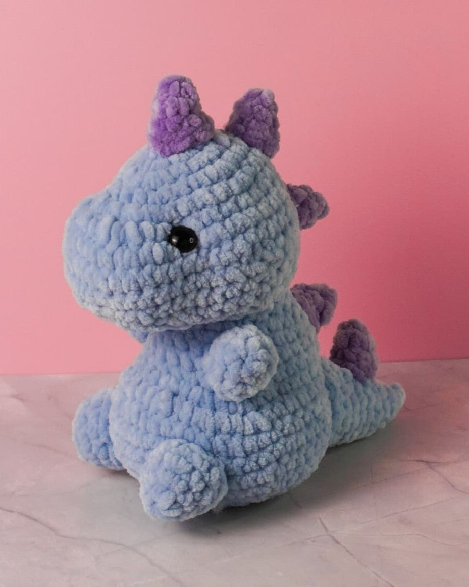 Nugget de Dino – Gehaakte Dinosaurusknuffel | Handgemaakt Amigurumi Speelgoed