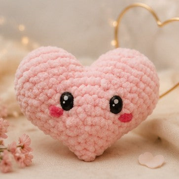 Lovey het Hartje – Gehaakte hartjesknuffel in geschenkdoos | Handgemaakt Valentijnscadeau